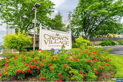 400 Crown Court 581 #581, Edgewater, NJ 07020 - Photo 30