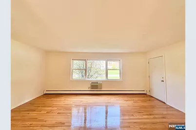 8 Rolling Ridge Road A #A, Montvale, NJ 07645 - Photo 4