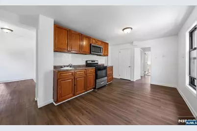 485 Cary Street, Orange, NJ 07050 - Photo 16