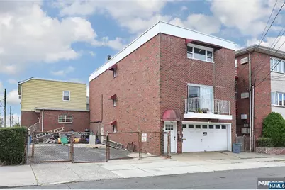 412 Walker 3 #3, Fairview, NJ 07022 - Photo 2