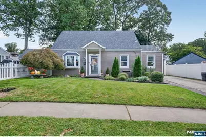 7 Henry Avenue, Hawthorne, NJ 07506 - Photo 1