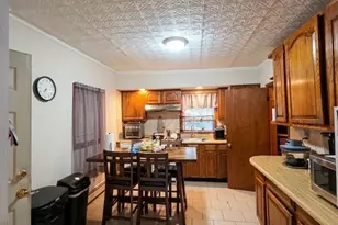 435 Washington Street 2nd Floor, Carlstadt, NJ 07072 - Photo 4