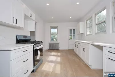 267 Hoover Avenue, Bloomfield, NJ 07003 - Photo 18