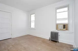 267 Hoover Ave, Bloomfield, NJ 07003 - Photo 20