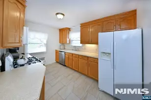 137 E Magnolia Ave, Maywood, NJ 07607 - Photo 6
