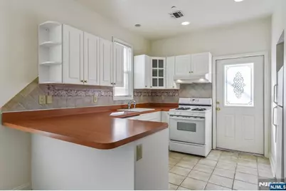55 S Fullerton Avenue A #A, Montclair, NJ 07042 - Photo 18