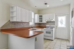 55 S Fullerton Ave A, Montclair, NJ 07042 - Photo 18