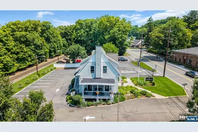 129-135 Broadway, Woodcliff Lake, NJ 07677 - Photo 4