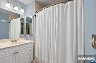 1104 City Pl, Edgewater, NJ 07020 - Photo 8