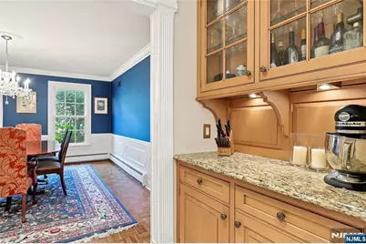359 Lakeview Drive, Wyckoff Township, NJ 07481 - Photo 6