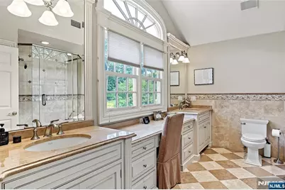 359 Lakeview Drive, Wyckoff Township, NJ 07481 - Photo 26