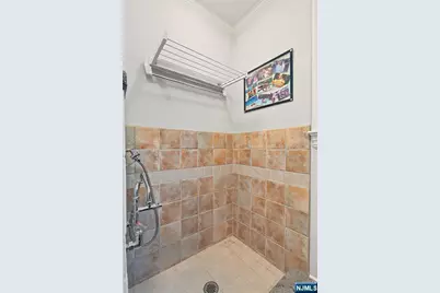 359 Lakeview Drive, Wyckoff Township, NJ 07481 - Photo 22