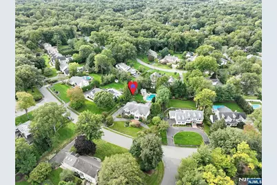 359 Lakeview Drive, Wyckoff Township, NJ 07481 - Photo 50