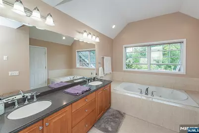 4 Hunter Drive, Mount Olive, NJ 07828 - Photo 24