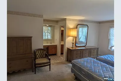 31 Maple Avenue 31A #31A, Park Ridge, NJ 07656 - Photo 8