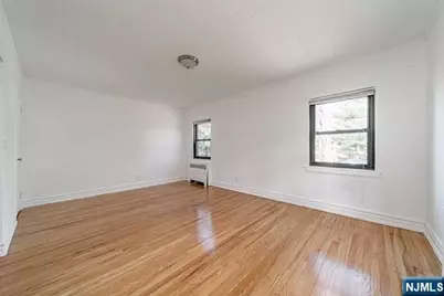 90 Tracey Place F-2-T #F-2-T, Englewood, NJ 07631 - Photo 16