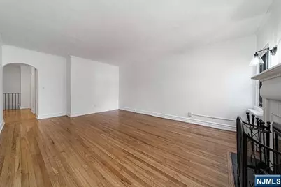 90 Tracey Place F-2-T #F-2-T, Englewood, NJ 07631 - Photo 14