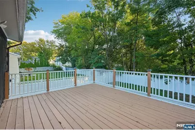274 Oradell Avenue, Paramus, NJ 07652 - Photo 30