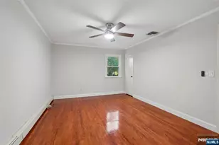 274 Oradell Ave, Paramus, NJ 07652 - Photo 16