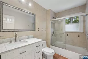 274 Oradell Ave, Paramus, NJ 07652 - Photo 18