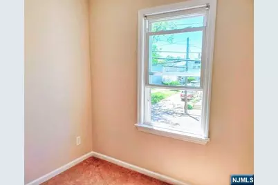 509 Jauncey Avenue, Lyndhurst Township, NJ 07071 - Photo 4