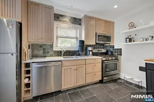 44 Cortland Pl, Tenafly, NJ 07670 - Photo 4