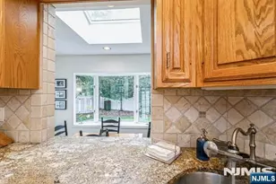86 Windsor Rd, Tenafly, NJ 07670 - Photo 18