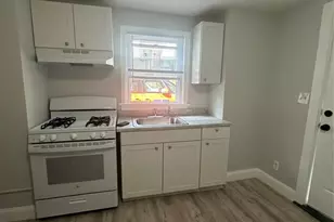 229-233 Park 6, East Rutherford, NJ 07073 - Photo 1