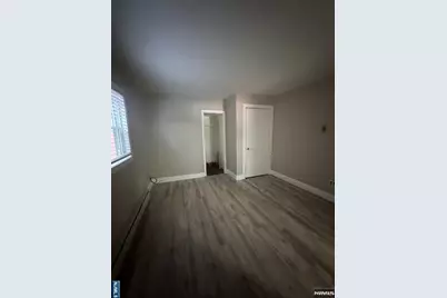 229-233 Park 6 #6, East Rutherford, NJ 07073 - Photo 6