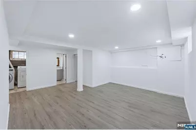 635 Robinson Terrace, Union Township, NJ 07083 - Photo 16