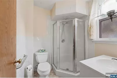676 Belgrove Drive, Kearny, NJ 07032 - Photo 26