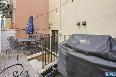 547 Bloomfield Street 4 #4, Hoboken, NJ 07030 - Photo 20