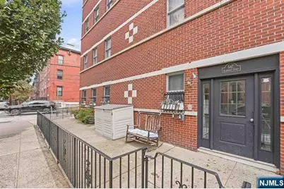 547 Bloomfield Street 4 #4, Hoboken, NJ 07030 - Photo 24