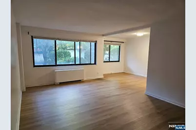 1375 River Road 1M #1M, Edgewater, NJ 07020 - Photo 4