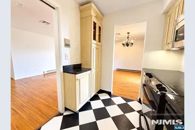 78 Orient Way 101B #101B, Rutherford, NJ 07070 - Photo 8