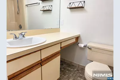 78 Orient Way 101B #101B, Rutherford, NJ 07070 - Photo 16
