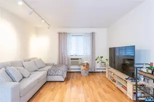 245 Anderson Street 1A, Hackensack, NJ 07601 - Photo 1
