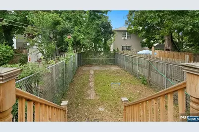265 18th Street, Newark, NJ 07103 - Photo 2