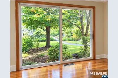 335 Lambert Avenue, Northvale, NJ 07647 - Photo 4