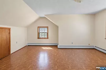 106 Summit Avenue, Bloomfield, NJ 07003 - Photo 8