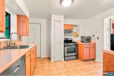 436 Northern Parkway, Ridgewood, NJ 07450 - Photo 8
