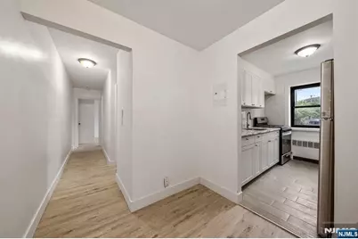 2335 Hudson, Fort Lee, NJ 07024 - Photo 2