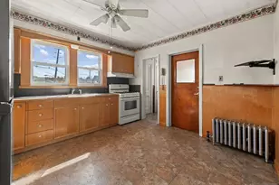 411 Hazel St, Clifton, NJ 07011 - Photo 30