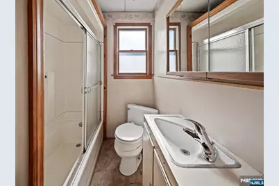 411 Hazel Street, Clifton, NJ 07011 - Photo 12