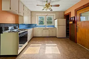 411 Hazel St, Clifton, NJ 07011 - Photo 8