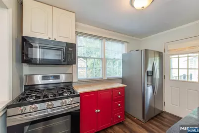 53 Laurel Drive, Wayne, NJ 07470 - Photo 16