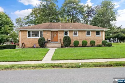 811 Manhattan Avenue, Washington Township, NJ 07676 - Photo 1