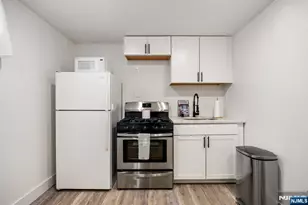 811 Manhattan Ave, Washington Township, NJ 07676 - Photo 30