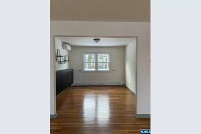 724 6th Street 1 #1, Carlstadt, NJ 07072 - Photo 4