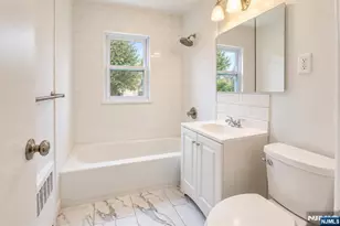 729 Broad 9, Ridgefield, NJ 07657 - Photo 8